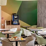 Szálloda Bordeaux Aeroport 2*