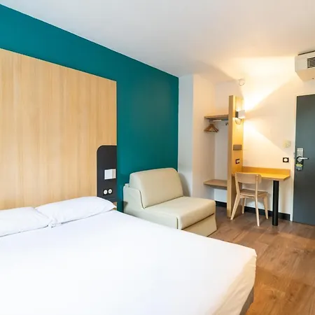 Bordeaux Aeroport Hotel 2*