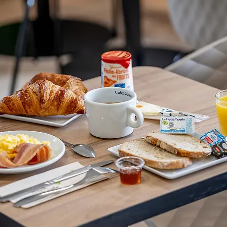 Bordeaux Aeroport Отель Мериньяк