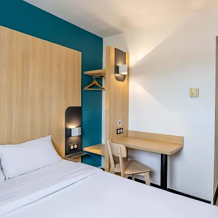 Hotel Bordeaux Aéroport 2*