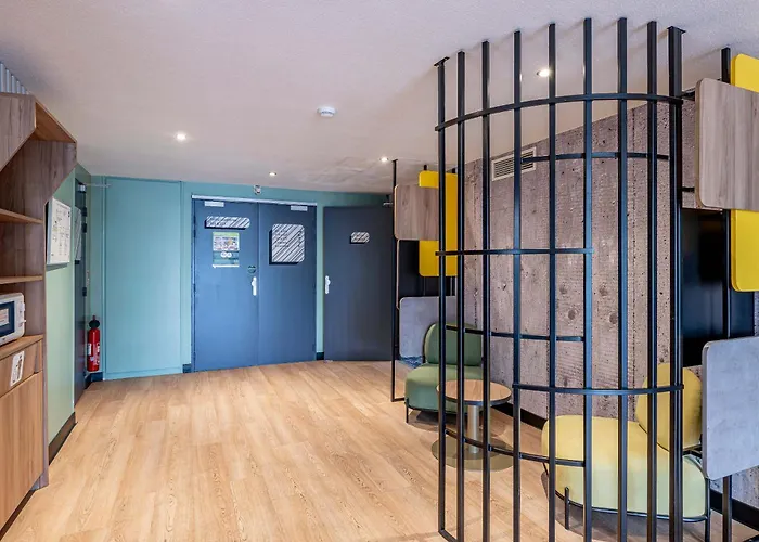 Bordeaux Aeroport 2*