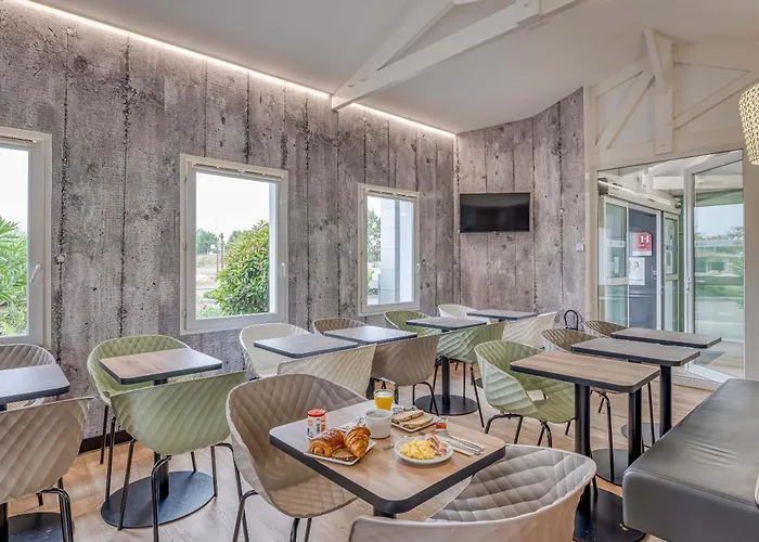 Bordeaux Aeroport Hotell Mérignac