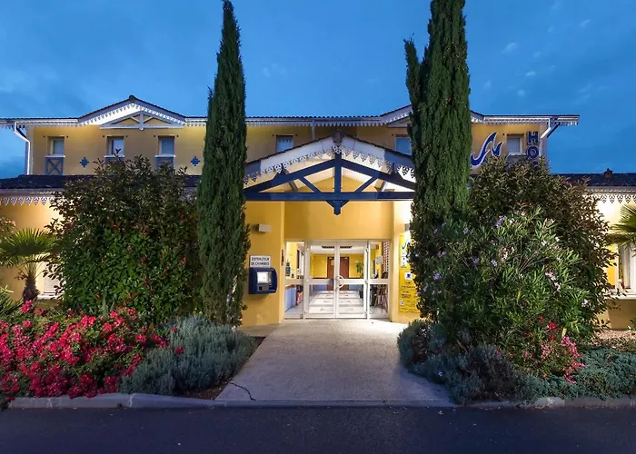 Bordeaux Aeroport Hotell 2*